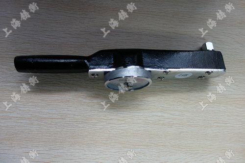 表盤式扭矩扳手圖片